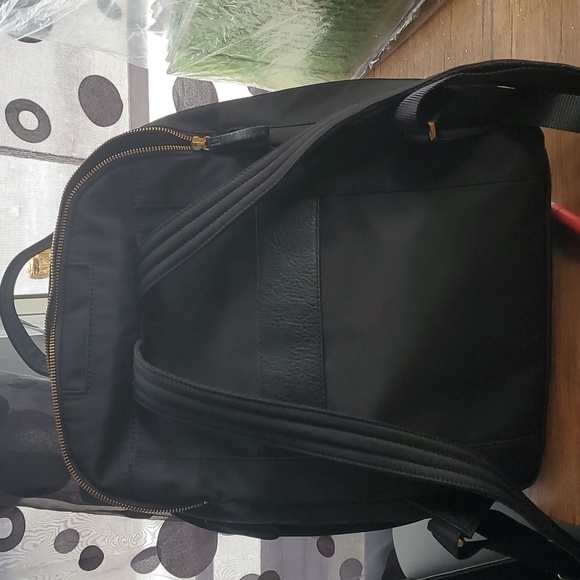 FOSSIL BACKPACK - Picture 8 of 11